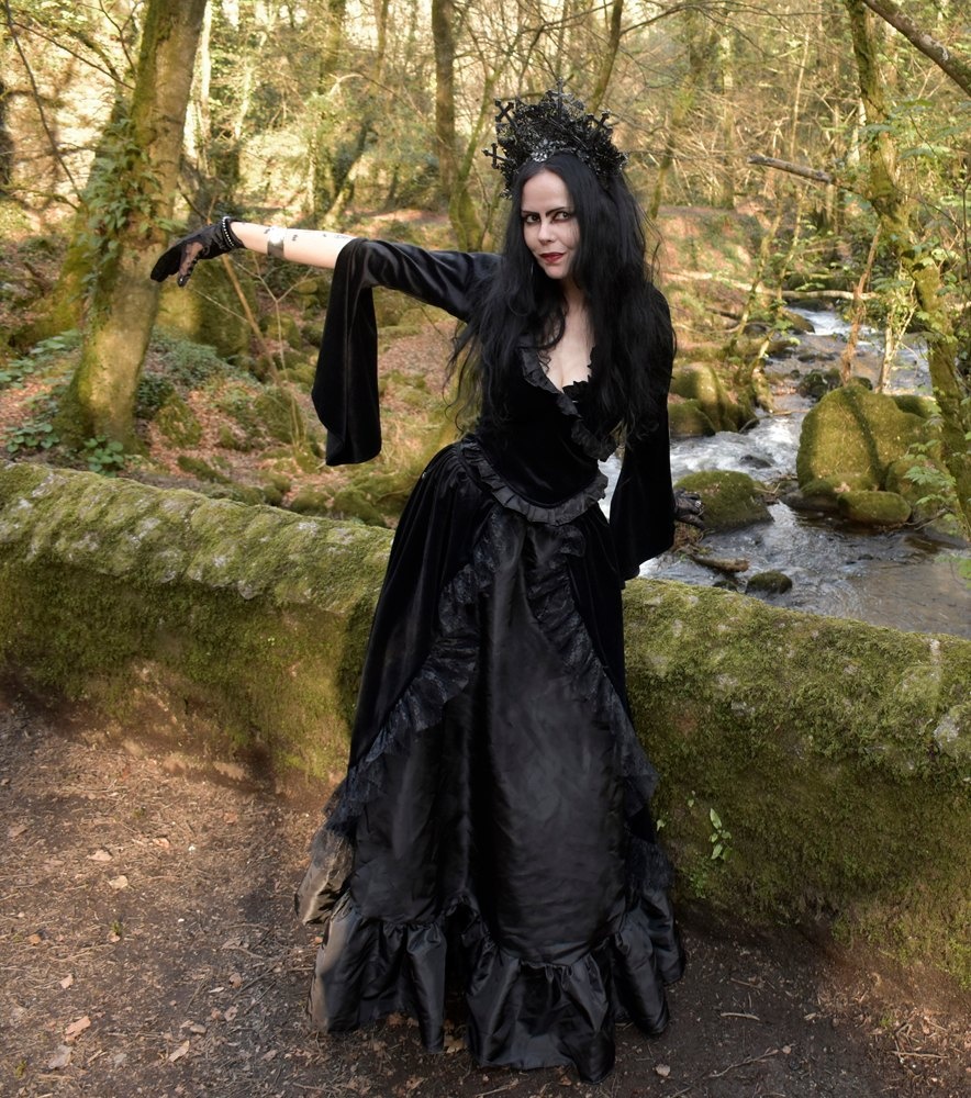 Blackdeath Skirt - steamed velvet, lace and taffeta steampunk goth skirt by Moonmaiden Gothic Clothing