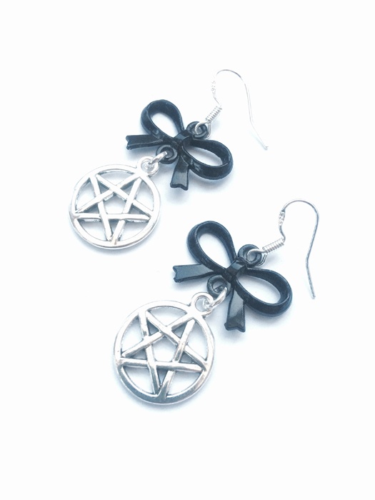 My Beautiful Gothic Pentagram and Bow Earrings