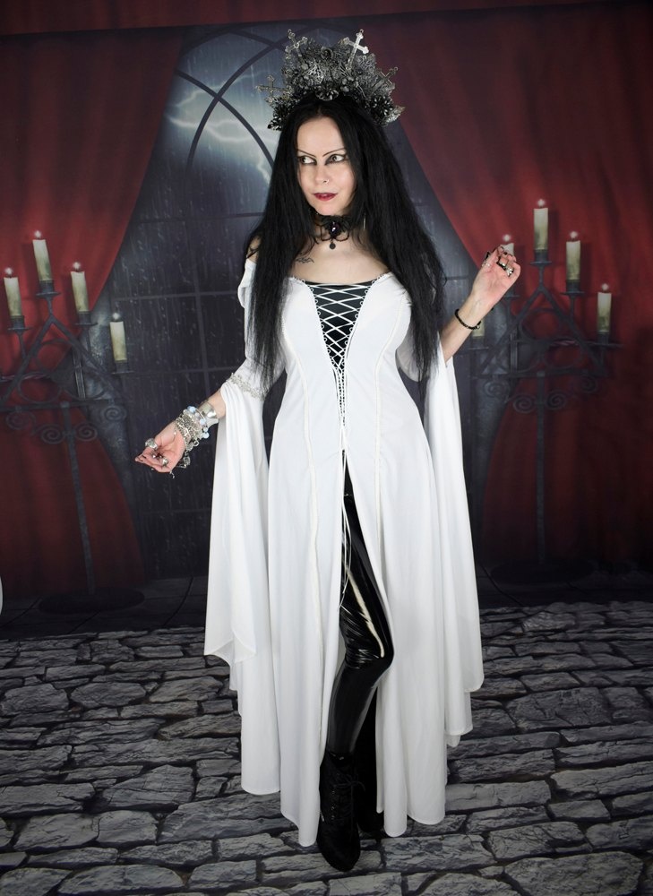 Confessor Gown - Legend of the Seeker Mother Confessor Kahlan Amnell Dress Cosplay Costume by Moonmaiden Gothic Clothing