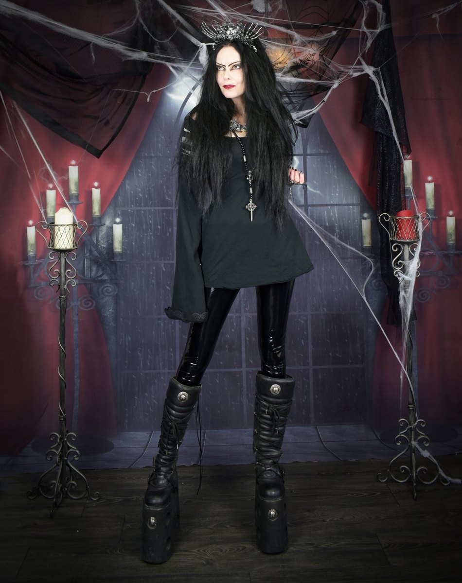 Graveheart Gloves - cotton lycra overlong witchy steampunk gloves by Moonmaiden Gothic Clothing