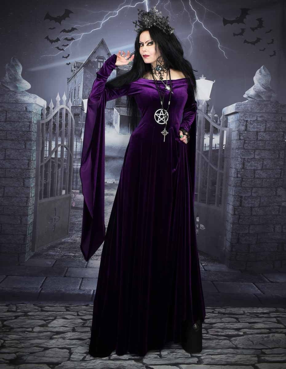 Guinevere Pendragon Gown - BBC Merlin Cosplay Costume by Moonmaiden Gothic Clothing