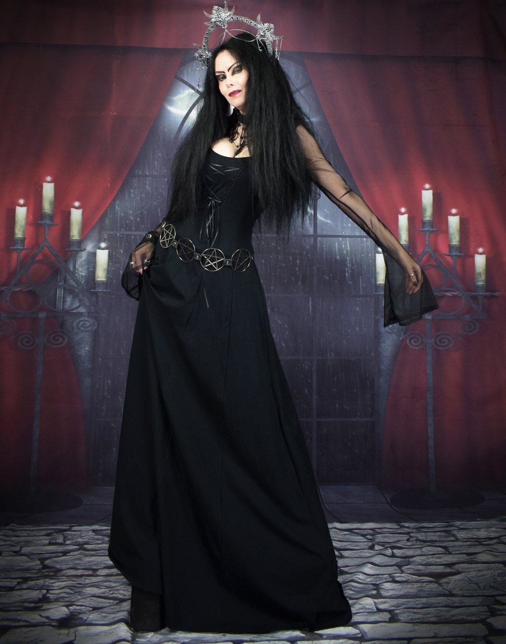 Medieval maiden dress top