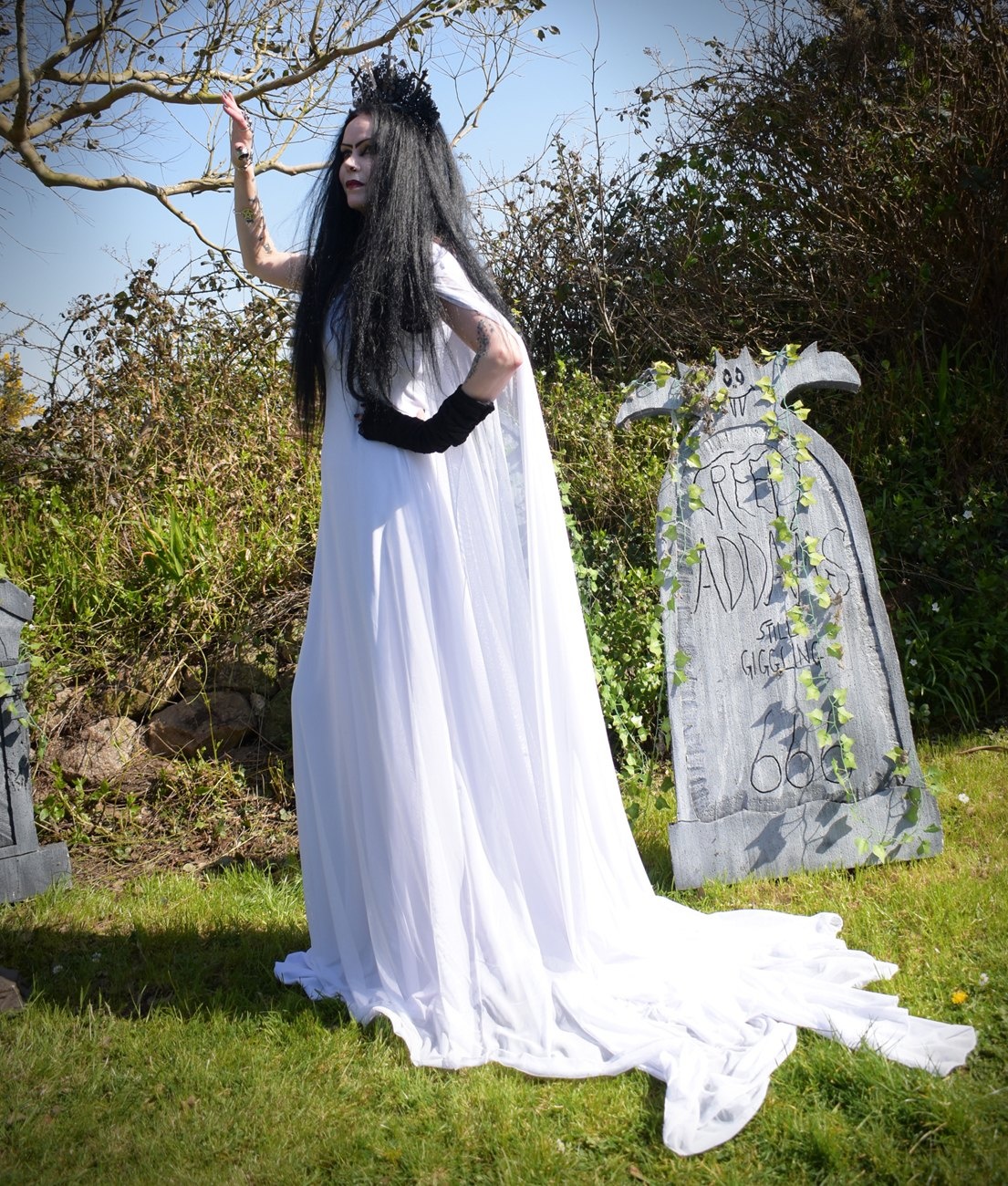 The Galadriel White Council Gown- elven hobbit cosplay dress by Moonmaiden Gothic Clothing