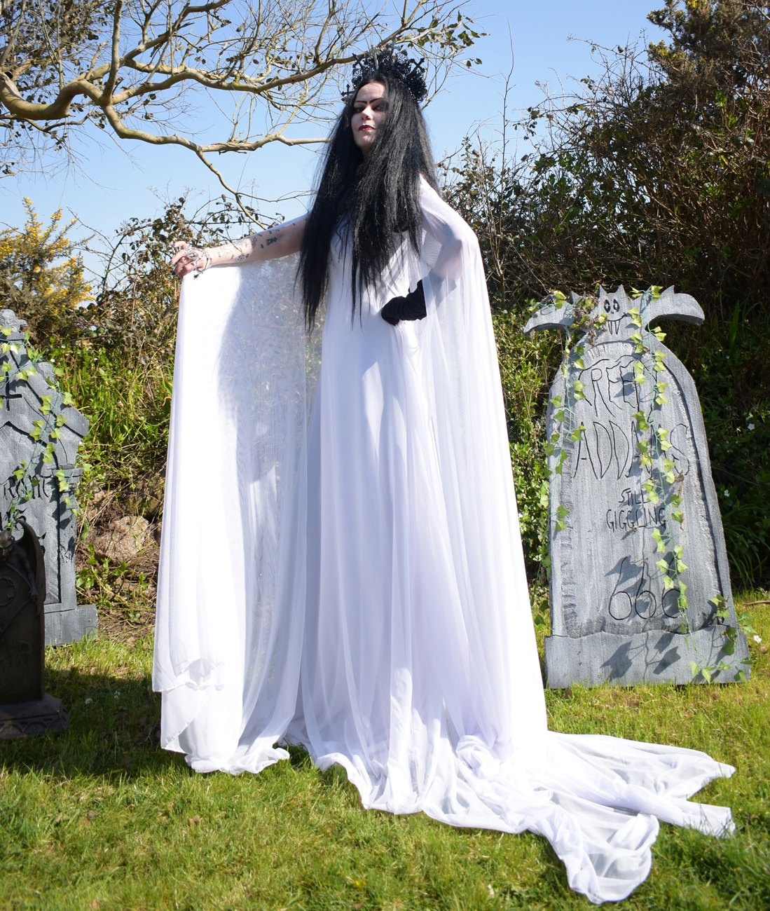 The Galadriel White Council Gown- elven hobbit cosplay dress by Moonmaiden Gothic Clothing