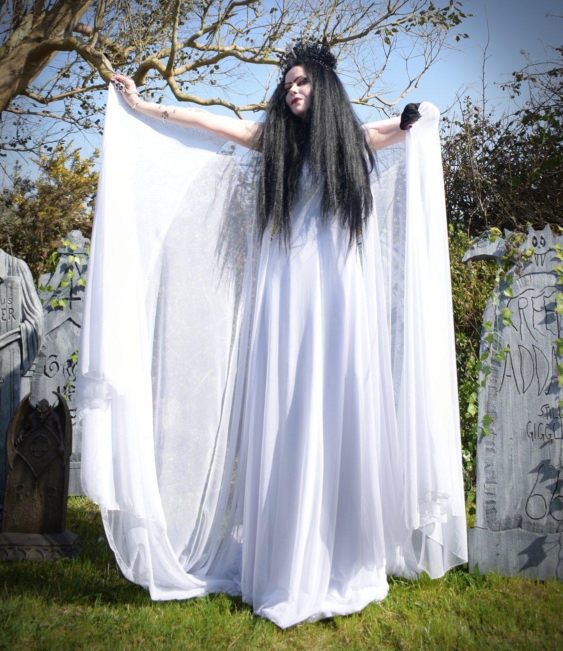 The Galadriel White Council Gown- elven hobbit cosplay dress by Moonmaiden Gothic Clothing