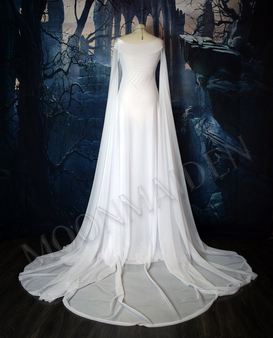 The Galadriel White Council Gown- elven hobbit cosplay dress by Moonmaiden Gothic Clothing