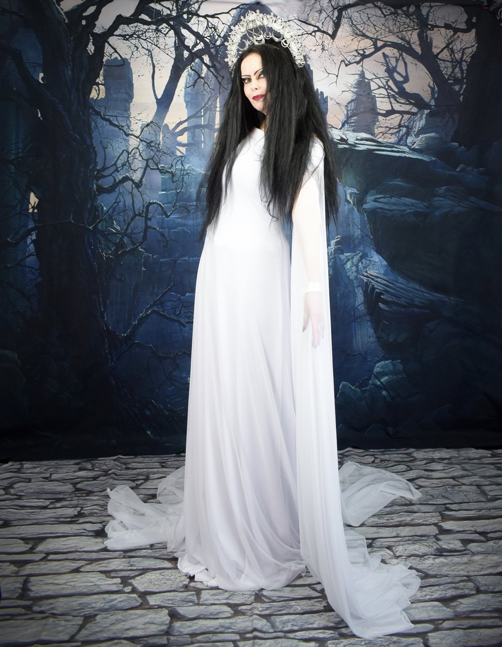 The Galadriel White Council Gown- elven hobbit cosplay dress by Moonmaiden Gothic Clothing