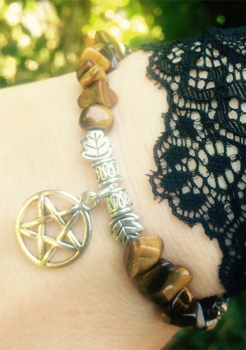 My Beautiful Gothic Tiger's Eye & Pentacle bracelet
