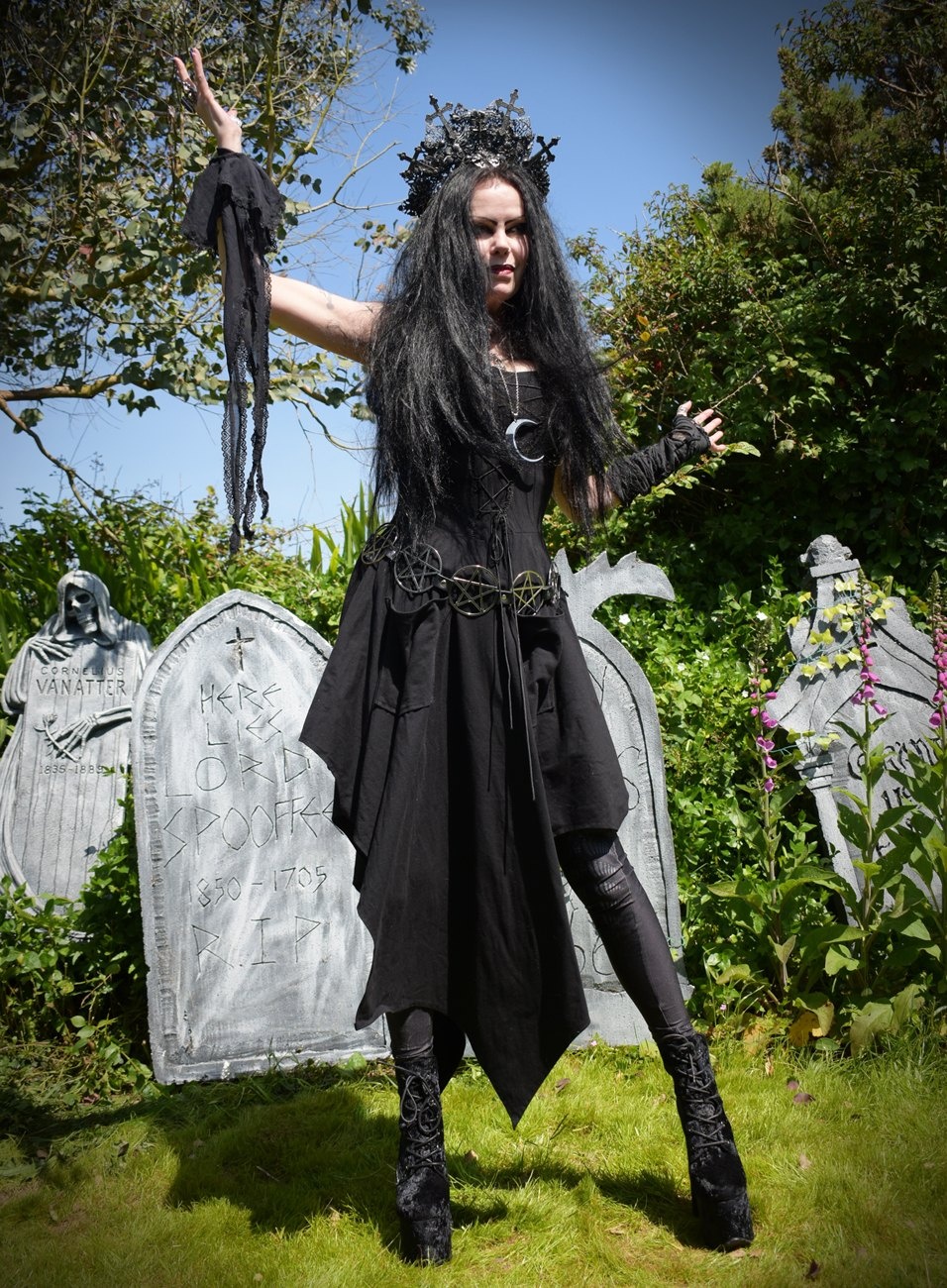 Hedgewytch Dress - cotton lycra witchy goth dress with pockets!