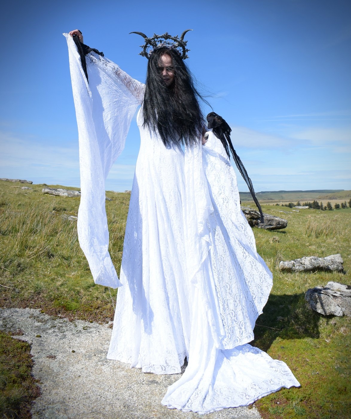 The Fall of Isolde Gown - cotton and lace medieval witchy elven dress by Moonmaiden Gothic Clothing