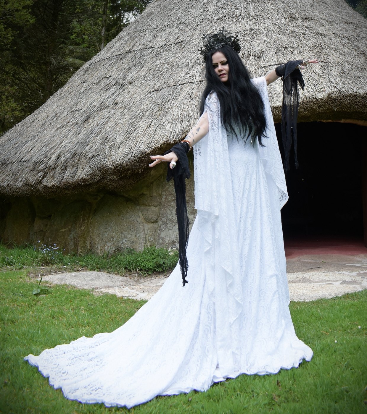The Fall of Isolde Gown - cotton and lace medieval witchy elven dress by Moonmaiden Gothic Clothing