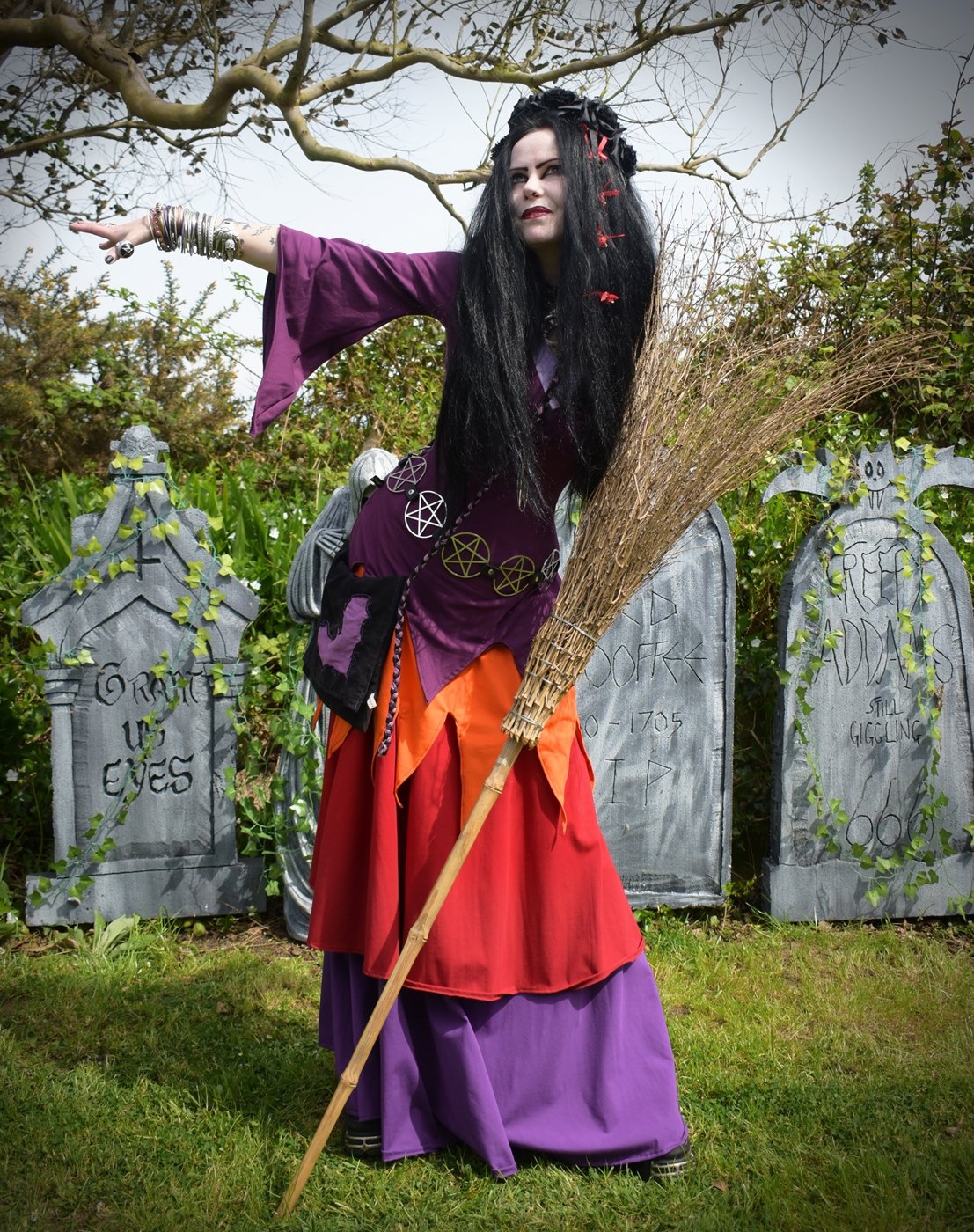 Magrat Garlick Hedgewytch Ensemble - Wyrd Sisters Cosplay witchy dress by Moonmaiden