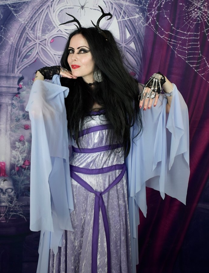 Lily Munster Gown - crushed velvet cosplay dress by Moonmaiden Gothic ...