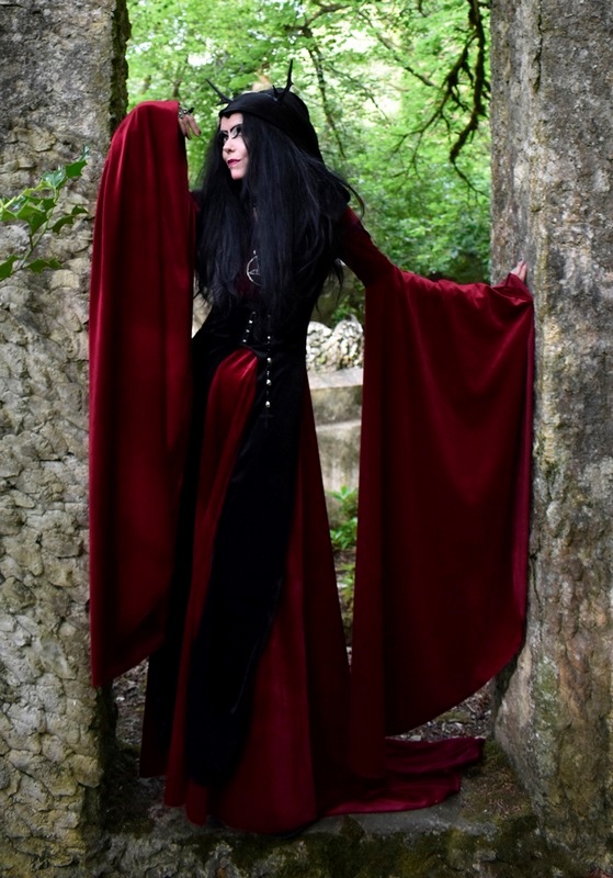 Celebrian Underbust Overdress