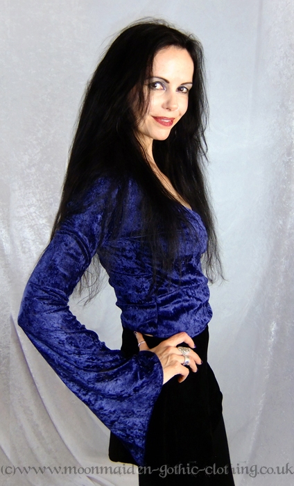 Nymphalinae Long Sleeved Top