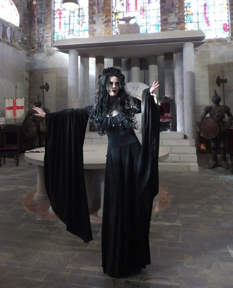 Elanorwen Gown - witchy clothing - steamed velvet medieval goth arthurian witch dress by Moonmaiden