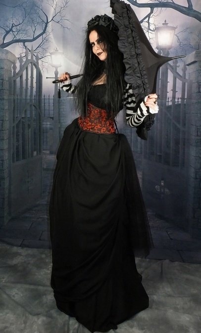 Bavmorda Bustle Skirt