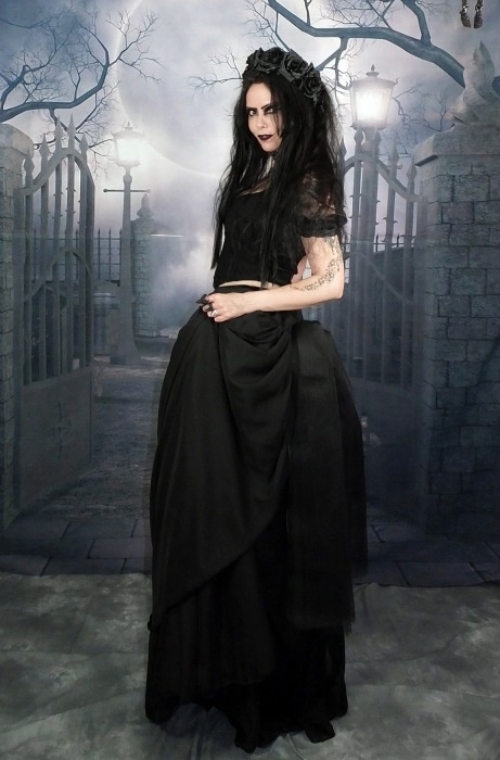 Bavmorda Bustle Skirt