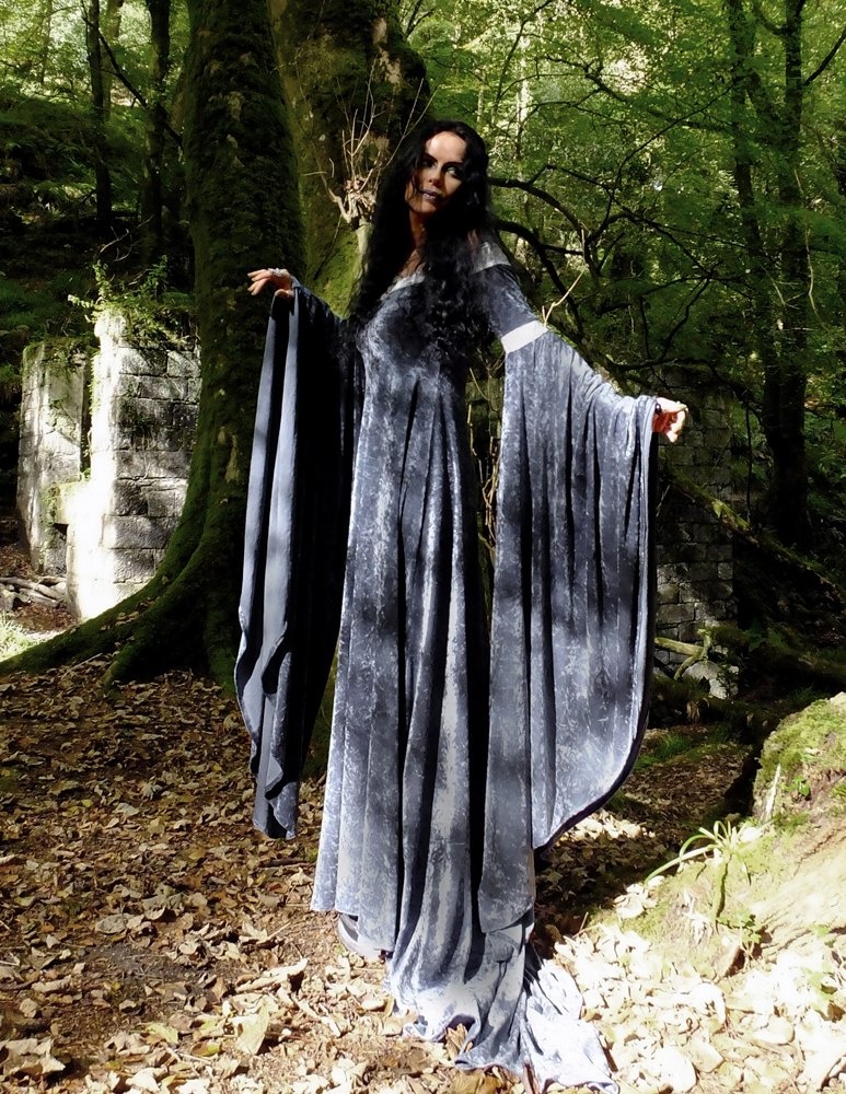 Velvet Requiem Gown - crushed velvet elven Arwen Undomiel Lord of the Rings cosplay costume by Moonmaiden Gothic Clothing
