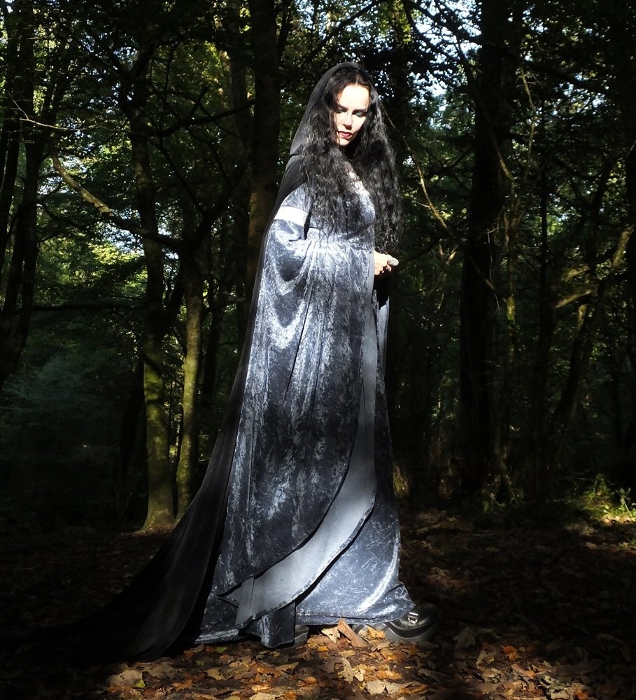 Velvet Requiem Gown - crushed velvet elven Arwen Undomiel Lord of the Rings cosplay costume by Moonmaiden Gothic Clothing