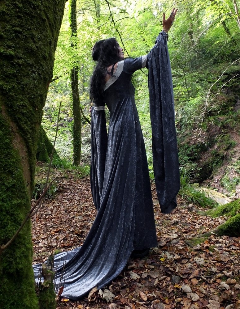 Velvet Requiem Gown - crushed velvet elven Arwen Undomiel Lord of the Rings cosplay costume by Moonmaiden Gothic Clothing