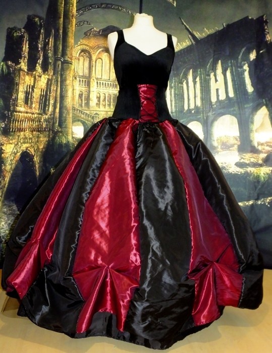 Steampunk ball gown hotsell