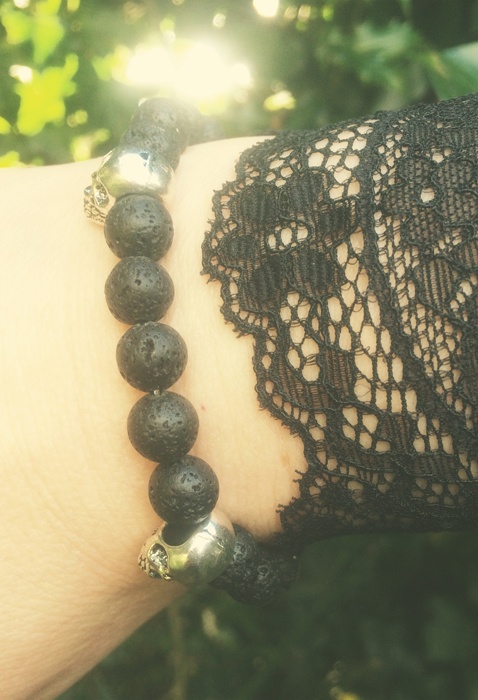 My Beautiful Gothic Lava Rock 'n' Skull Aromatherapy Bracelet