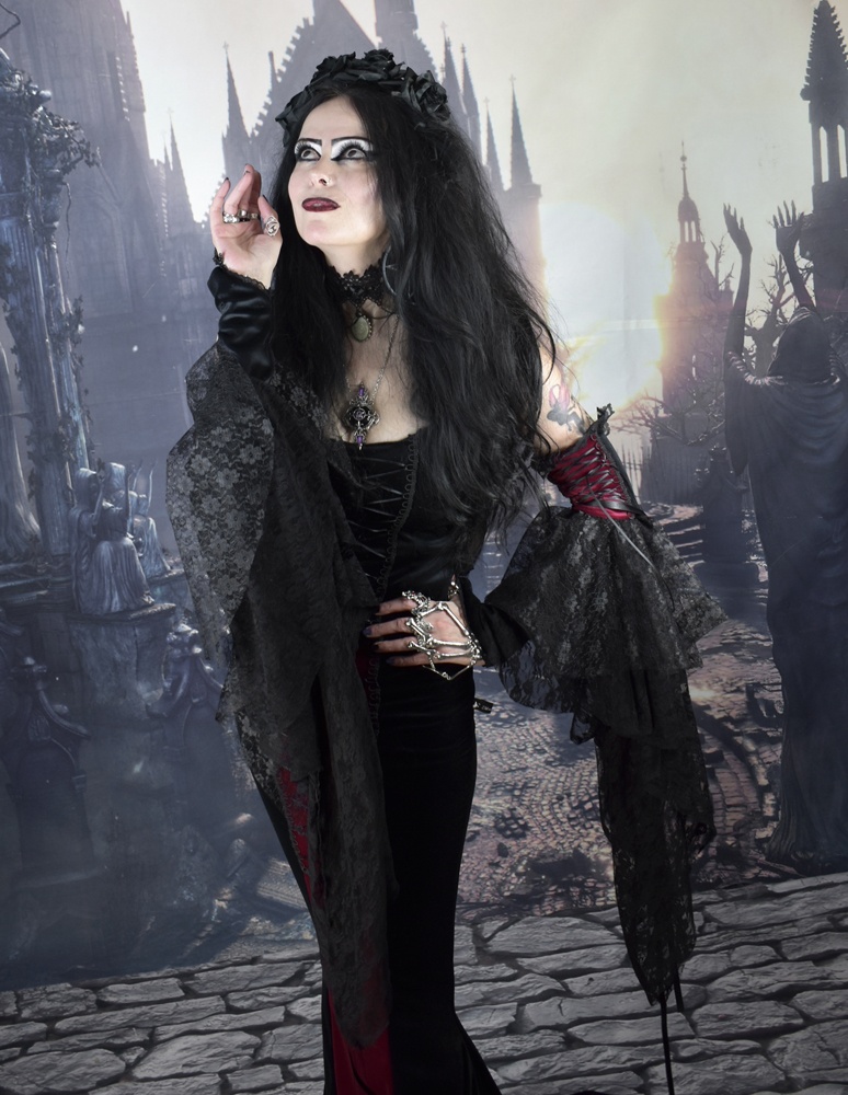 Eviscerella Gloves - steampunk goth gloves by Moonmaiden Gothic Clothing