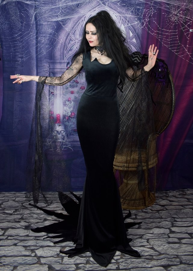 Morticia Ellie Gown - New Addams Family cosplay costume by Moonmaiden Gothic Clothing