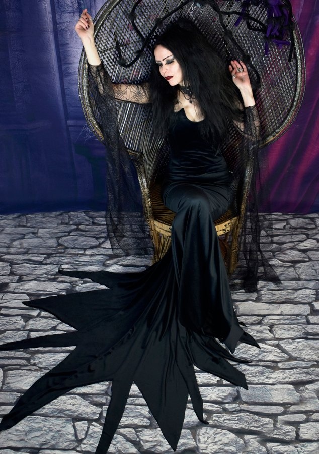 Morticia Ellie Gown - New Addams Family cosplay costume by Moonmaiden Gothic Clothing