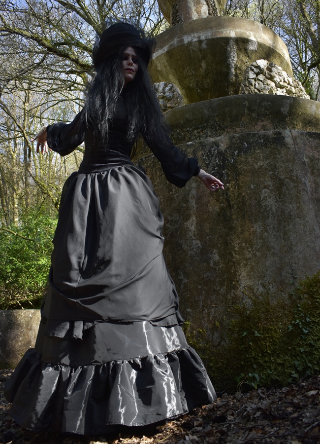 Bavmorda Bustle Gown - goth steampunk victorian gothic dress by Moonmaiden Gothic Clothing