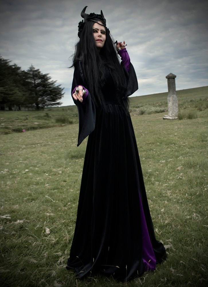 Adella Coat - bloodborne inspired steampunk goth coat by Moonmaiden Gothic Clothing