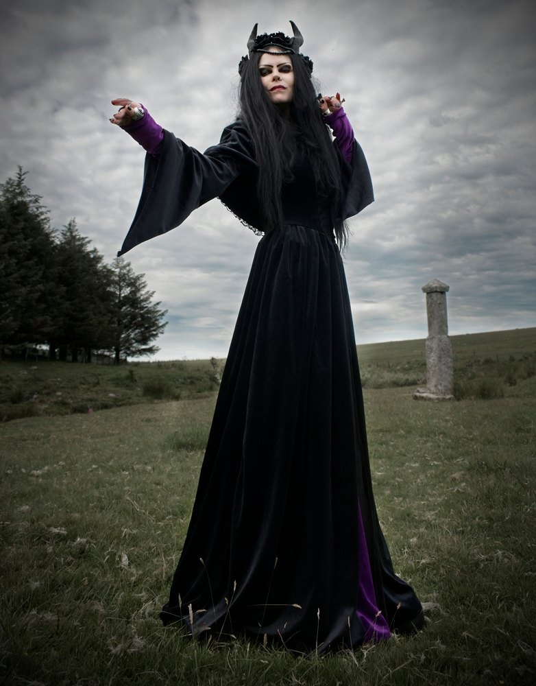 Adella Coat - bloodborne inspired steampunk goth coat by Moonmaiden Gothic Clothing