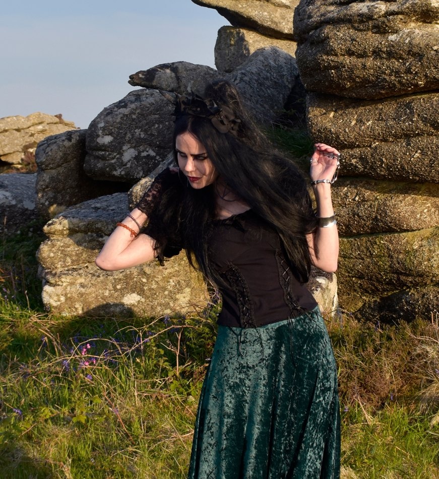 Graveheart Bodice - cotton lycra steampunk witch top by Moonmaiden Gothic Clothing