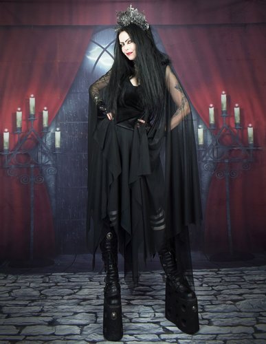 Evie Witch Top