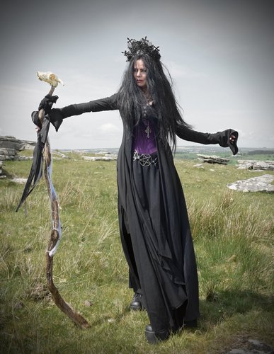Minerva Witch Duster Coat