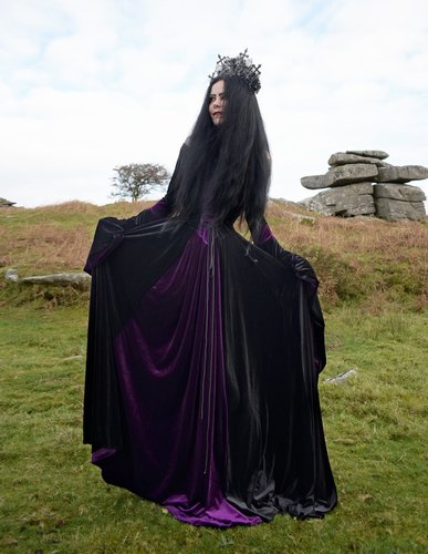 Medieval Maiden Gown - Special Edition