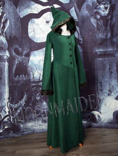 Wulfpergis Coat - Custom Showcase