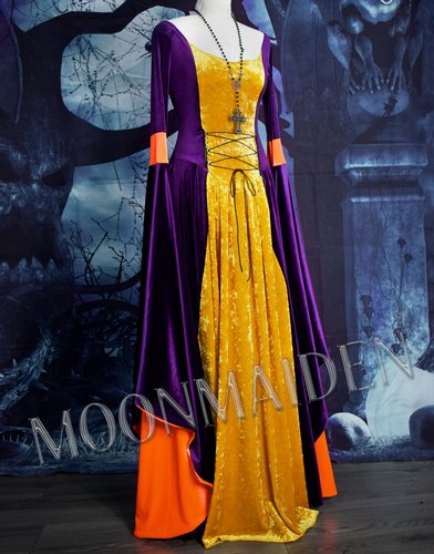 Medieval Maiden Gown - Anniversary Edition - Custom Colours