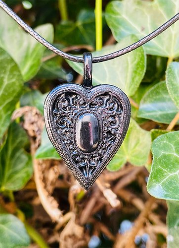 Gothic Heart Necklace