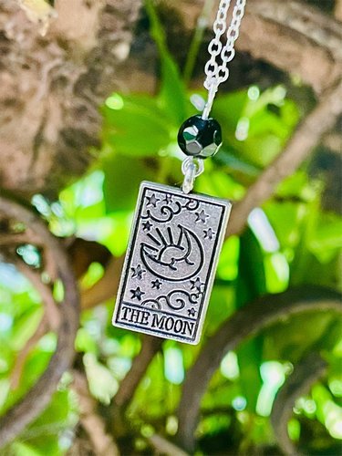 The Moon tarot &amp; black onyx pendant necklace