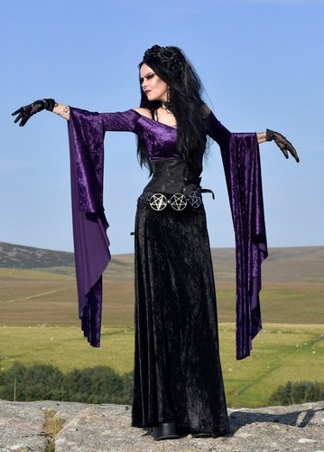 Velvet Vampyra Top