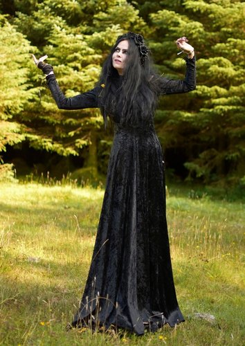 Esteriel Gown