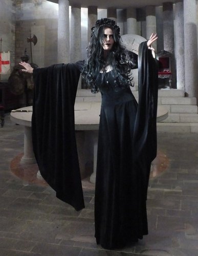 Elanorwen Gown