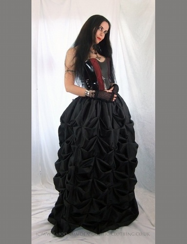 Selvaria Skirt