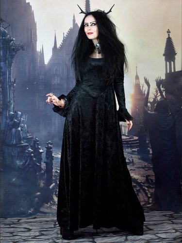 Manawydan Dress