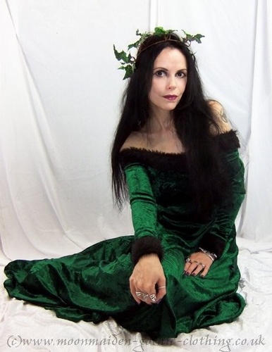 Guinefur Gown