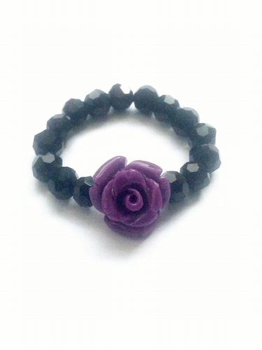 Purple Rose &amp; Black Crystal Bead Stretch Ring